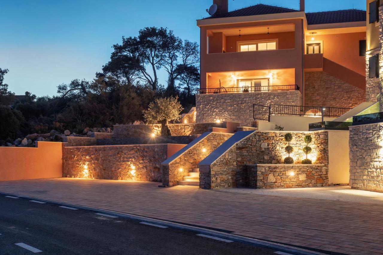 Hana Luxury Apartment With Sea View 살리 외부 사진