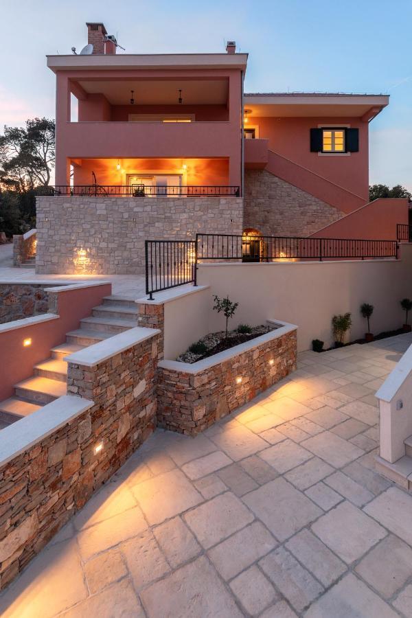 Hana Luxury Apartment With Sea View 살리 외부 사진